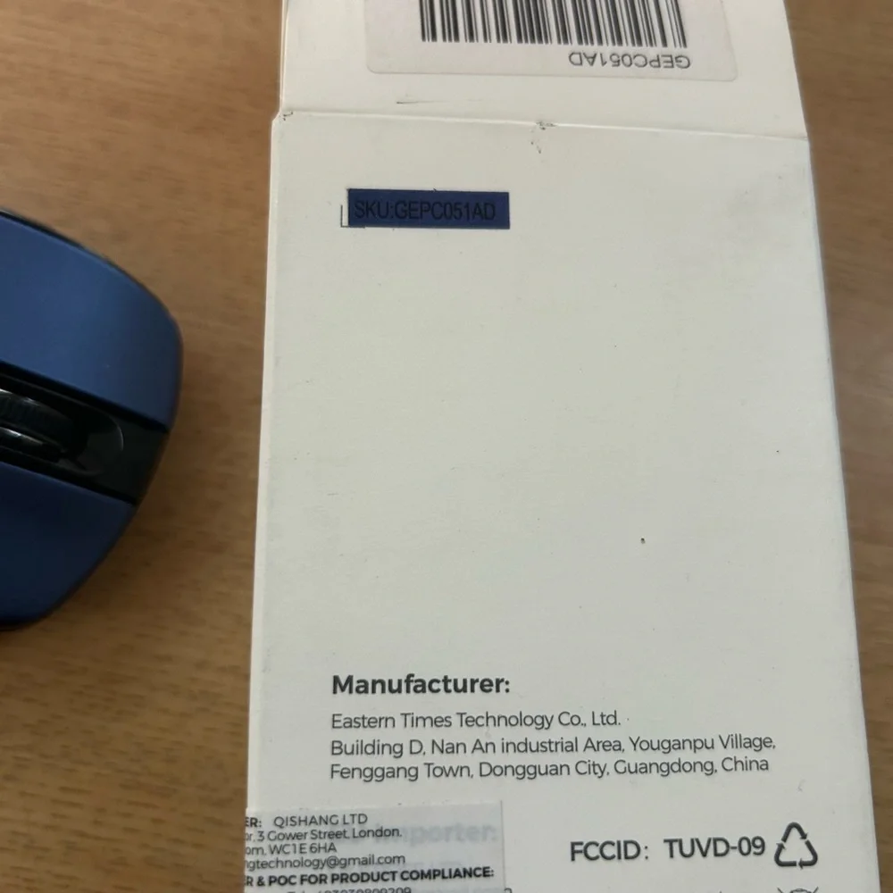 Ergonomic Black Wireless Mouse with Model D-09 - Picture 5 of 7